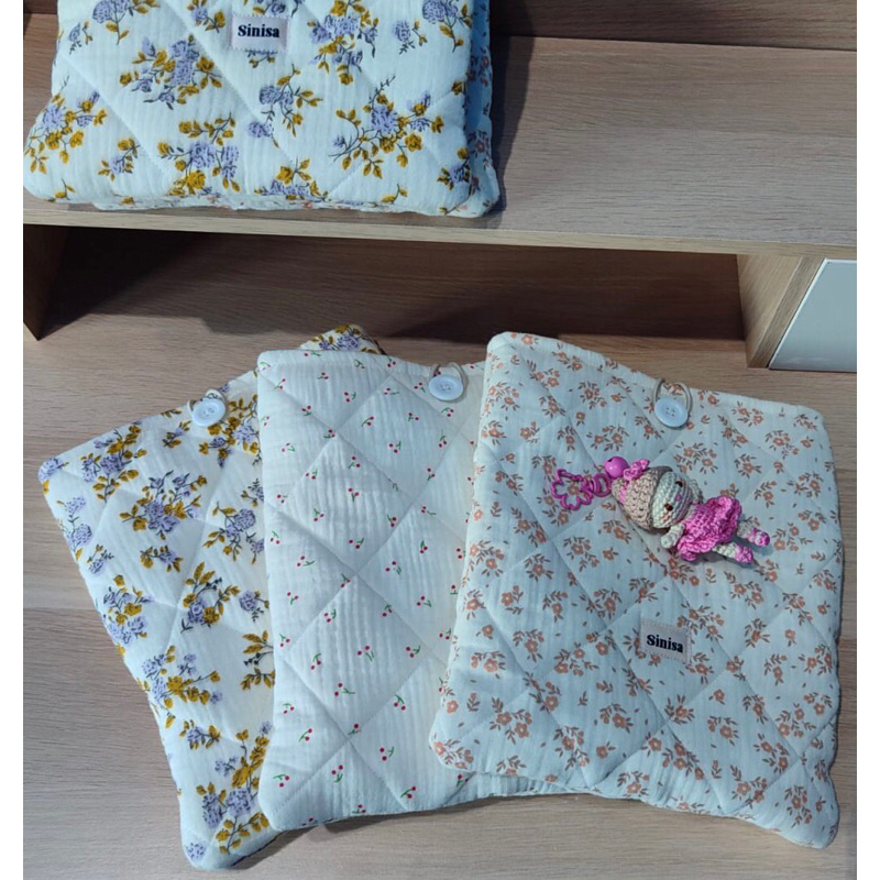 

Sinisa Book Sleeve | pouch buku | cover buku | sarung buku