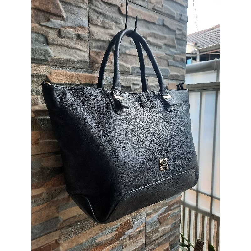 Totebag Hitam SISLEY - TAS PRELOVED