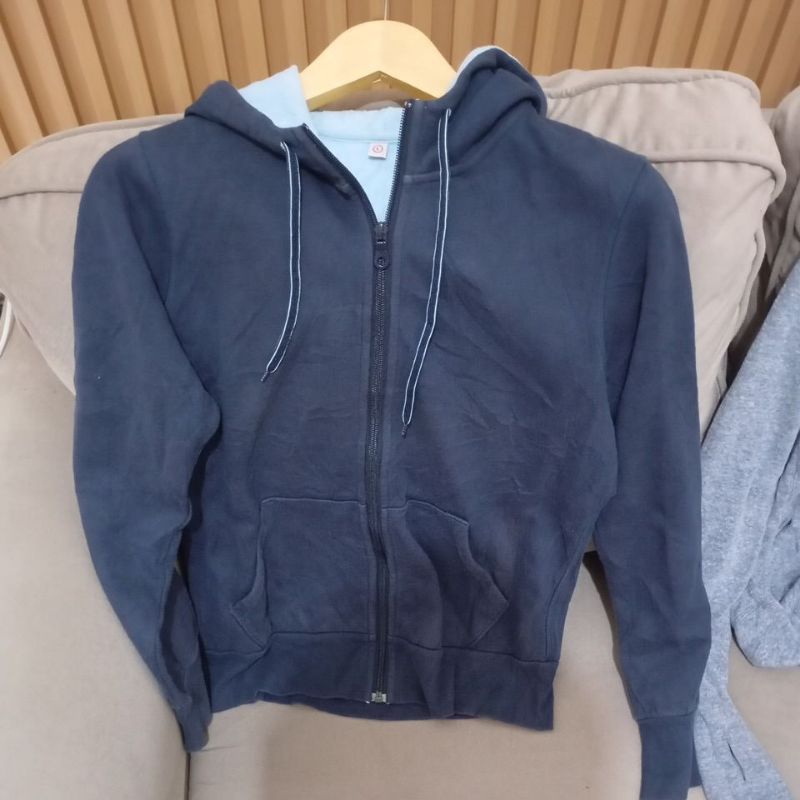 JAKET UNIQLO ORIGINAL