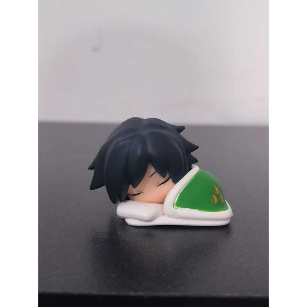 Onemutan Kimetsu no Yaiba Gashapon - Giyu (sleeping)