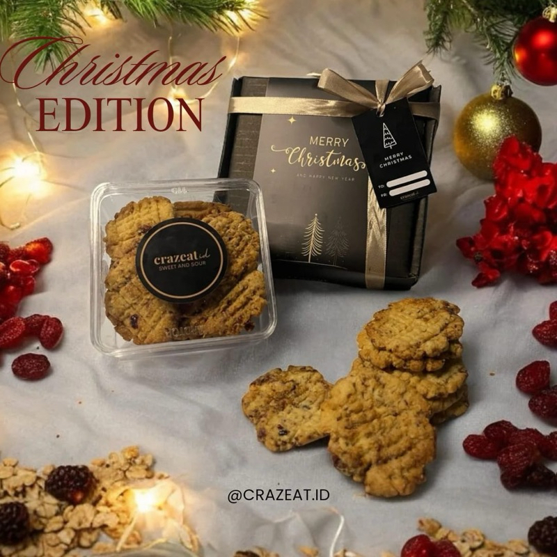 

SPECIAL HAMPERS/CHRISTMAS HAMPERS/GIFT/KADO - Oatmeal cookies with cranberries and raisins 250gr + Black Box + Sleeve Box + Pita + Tag (Premium Ingredients)