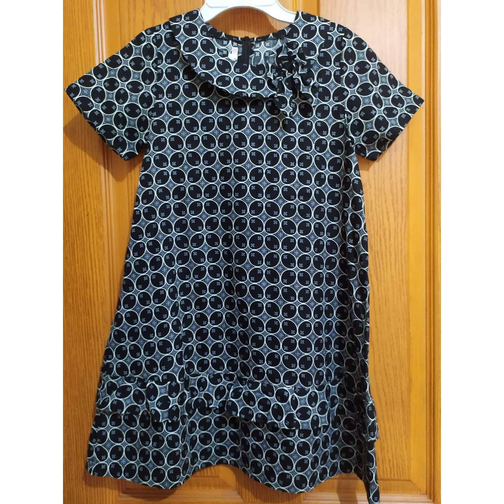 [Preloved] Batik Keris anak Perempuan size XL Kids