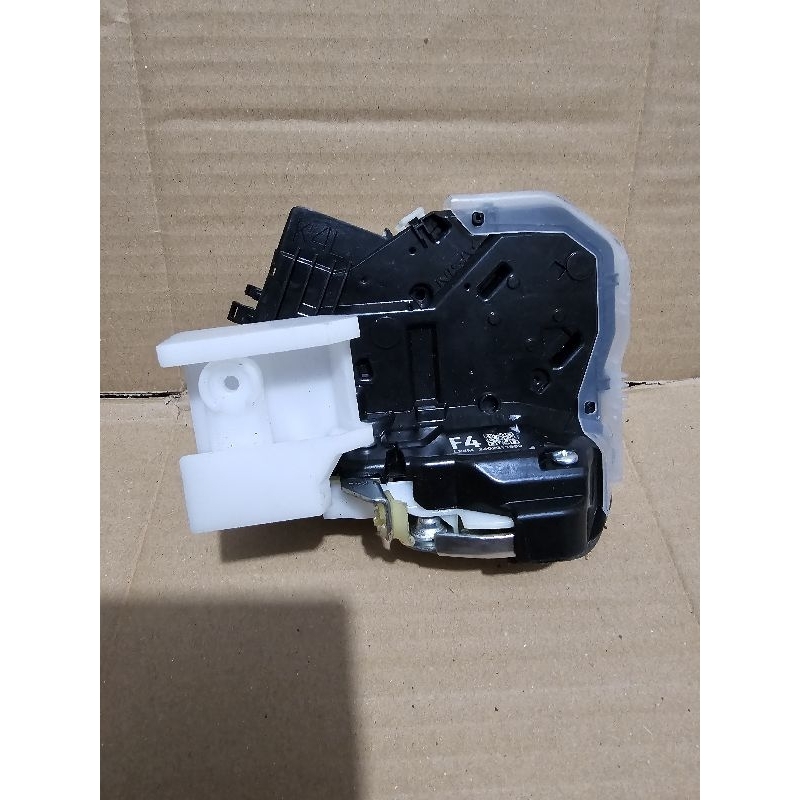 door lock pintu depan avanza xenia 2022 doorlock kiri