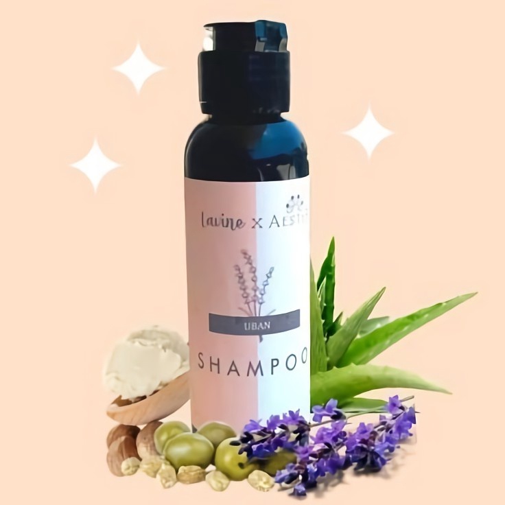 Pengepul  LAVINE SHAMPO UBAN  AMPUH MENGHITAMKAN UBAN PERMANEN