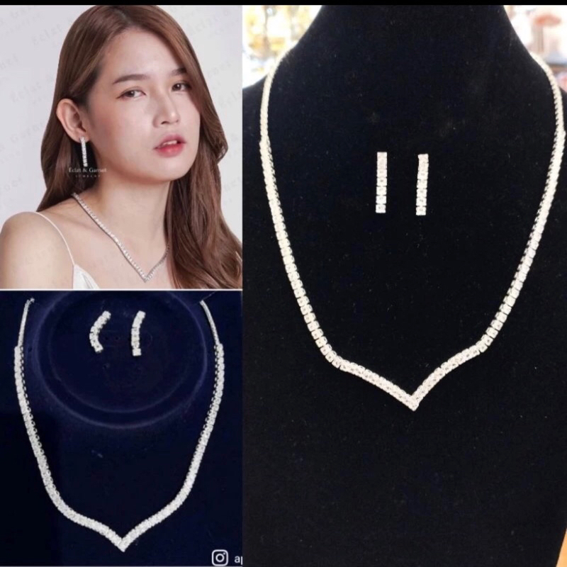 Kalung V Bentuk Huruf dengan Zirkonia, Emas dan Putih - 1 Set