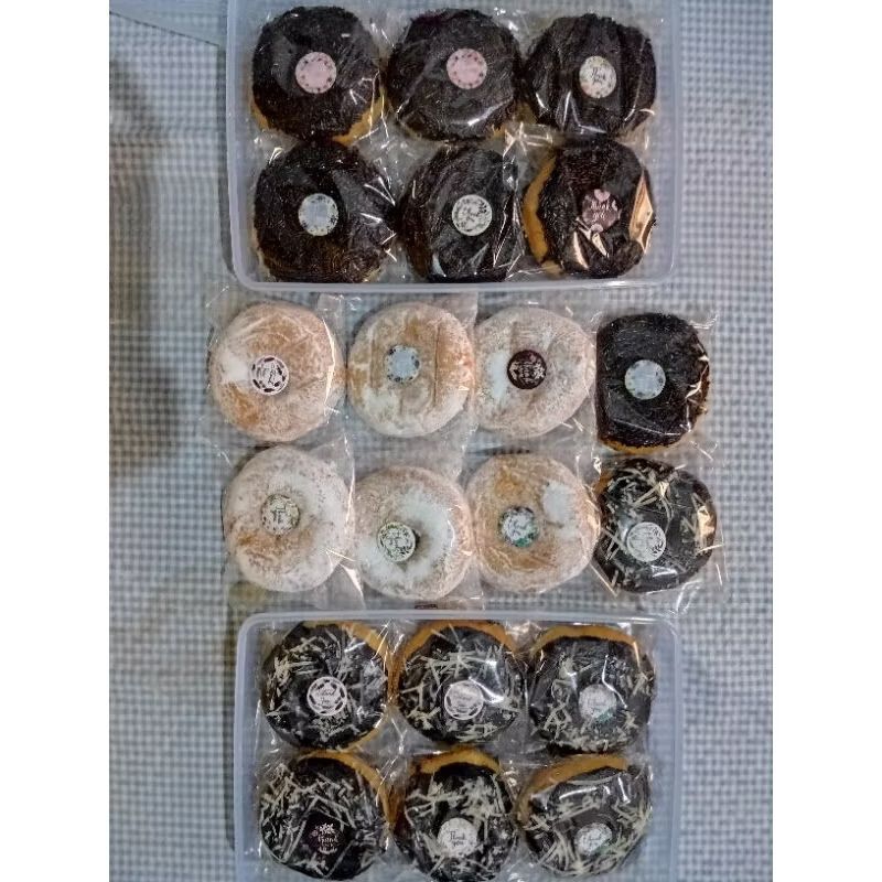 

Donat gulaputih