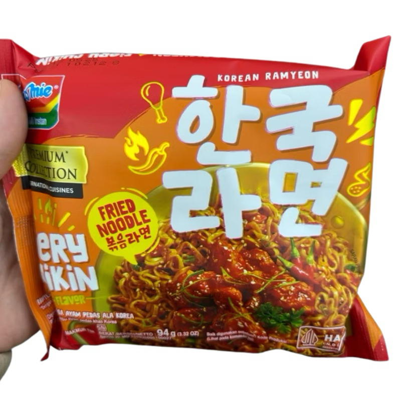 

Indomie premium collection korea ramyeon Fiery chikin mie goreng Ayam pedas ala korea 83gr