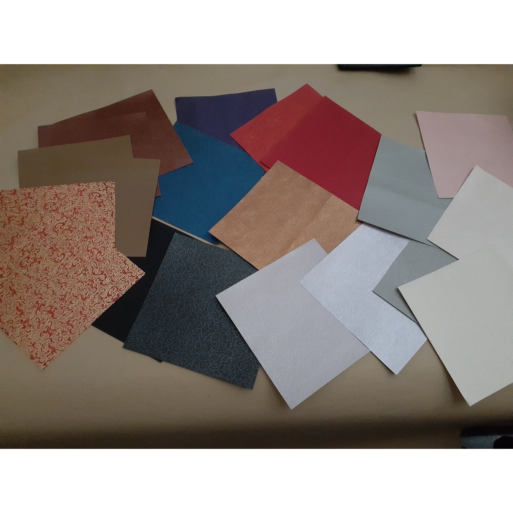 

Set kertas fancy paper import ukuran 15x15 cm isi 20 lembar warna dan motif campuran random #KOI5