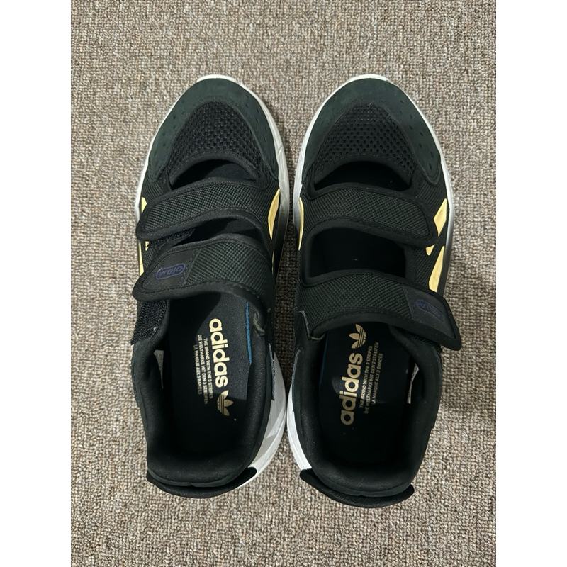 sneaker adidas ozelia strap authentic