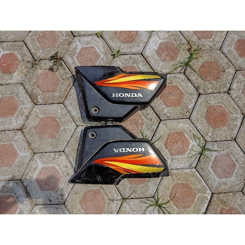 tutup aki cover accu honda megapro mega pro lama MP HIU original