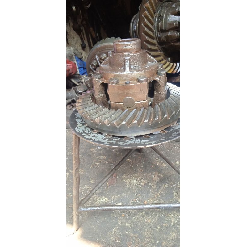 Diff_case_Tengkorak_Dapuran_Gardan_Daihatsu_taft_F50