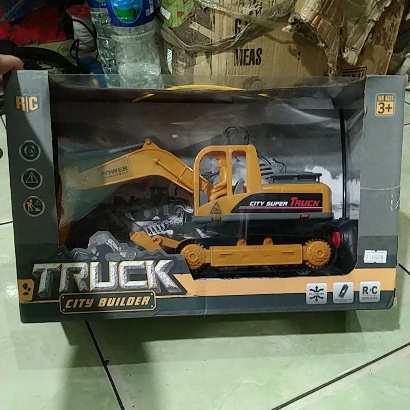 mainan remote control Excavator
