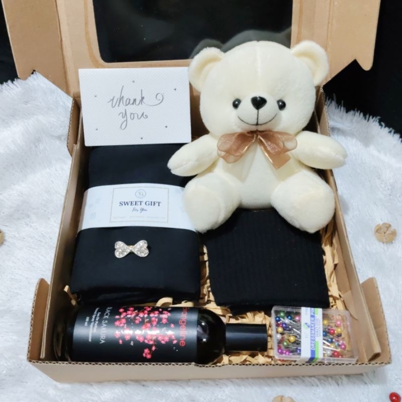 KADO ULANG TAHUN FREE REQUEST KARTU UCAPAN / KADO BOX UNTUK PACAR