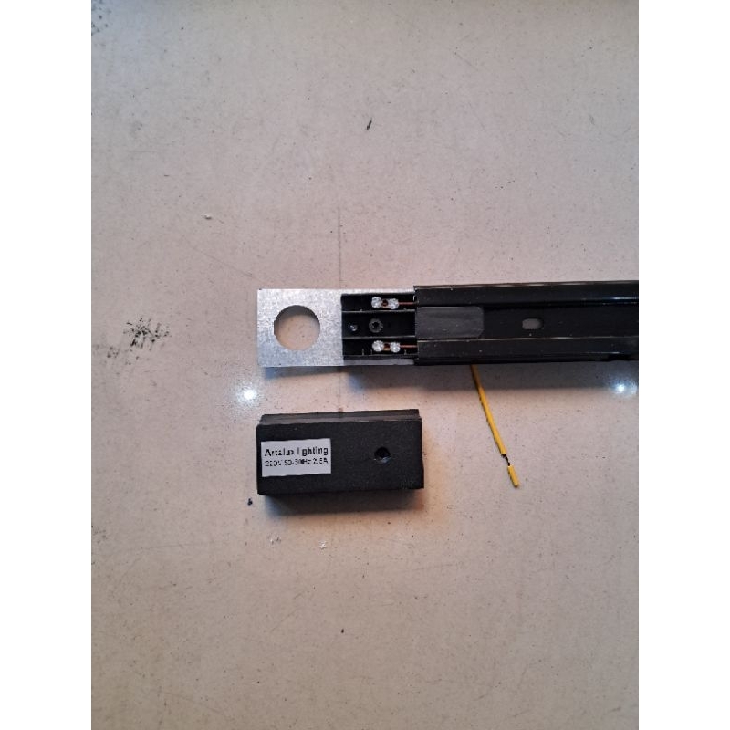 rel  lampu 1m merk artalux