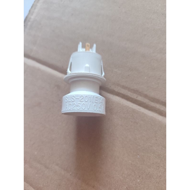 Fiting lampu kulkas 1 pintu sharp E14 original
