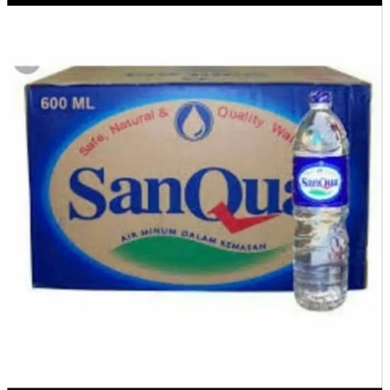 

SanQua Botol Air Mineral 1 Dus isi 24 Botol @600 ML