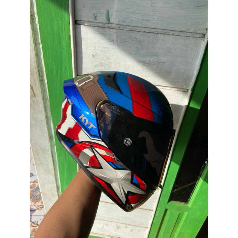 Kyt tt course captain amerika