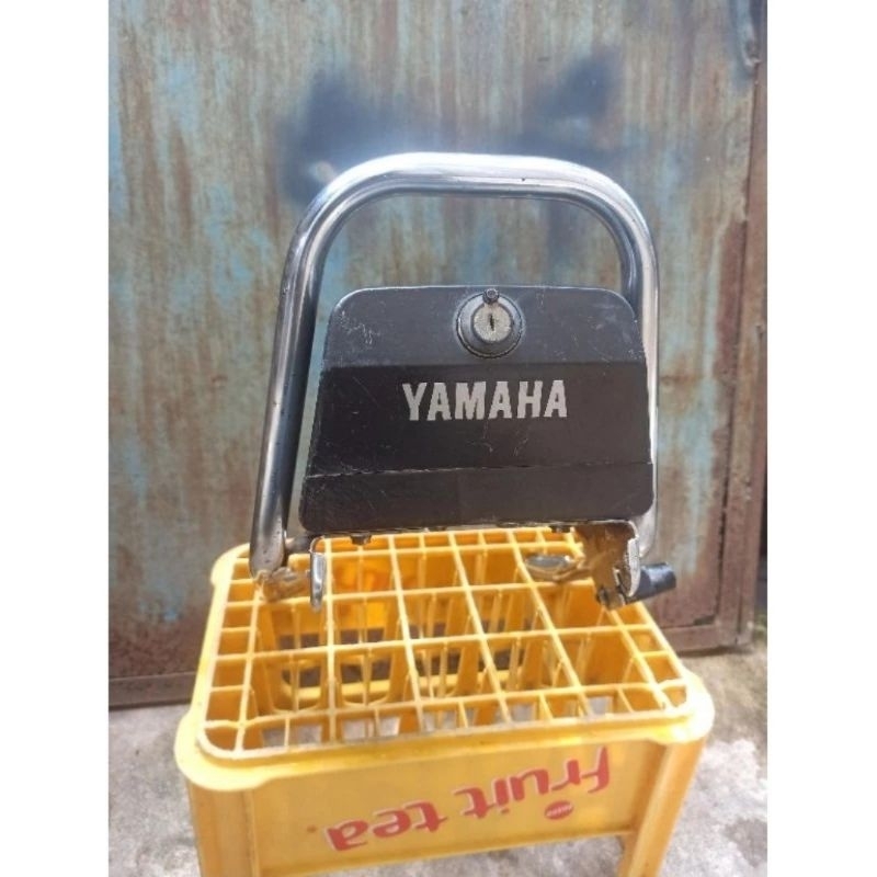 Behel besi pegangan belakang rx king + box belakang rx king original copotan motor