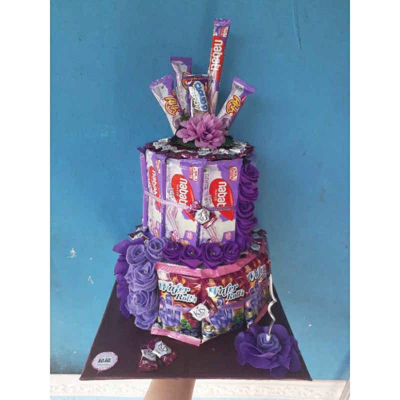 

SnackCake 2 Layer snacktower Snack Ultah kekinian (by Bucket Custom RR Banjarmasin)