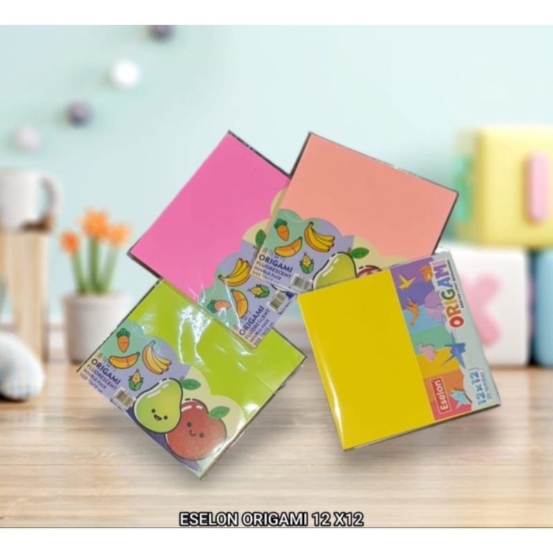 

KERTAS ORIGAMI ESELON 12x12