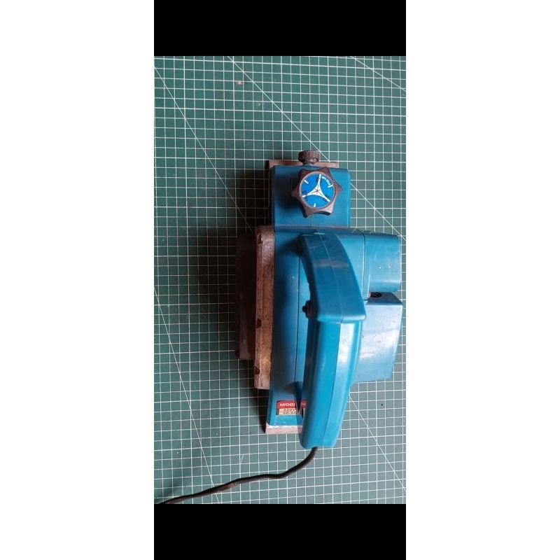Planer/Pasrah/Ketam MODERN M-2900 Bekas Normal Orian Siap Kerja