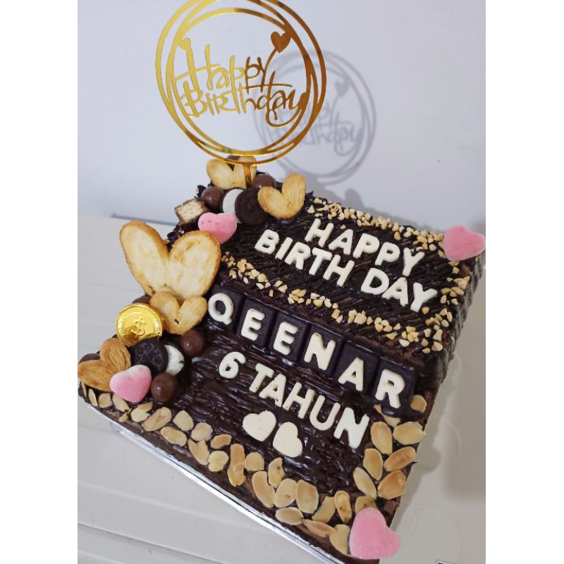 

Brownies Fudgy/ Brownies Custom/ Free Lilin