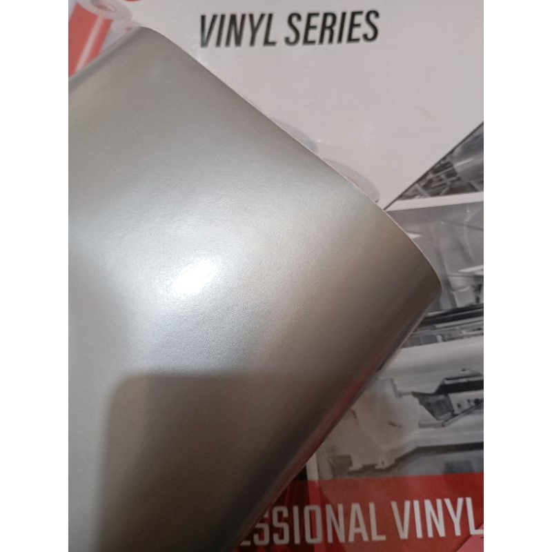 

Stiker vinyl bidang 45cm (glossy silver)