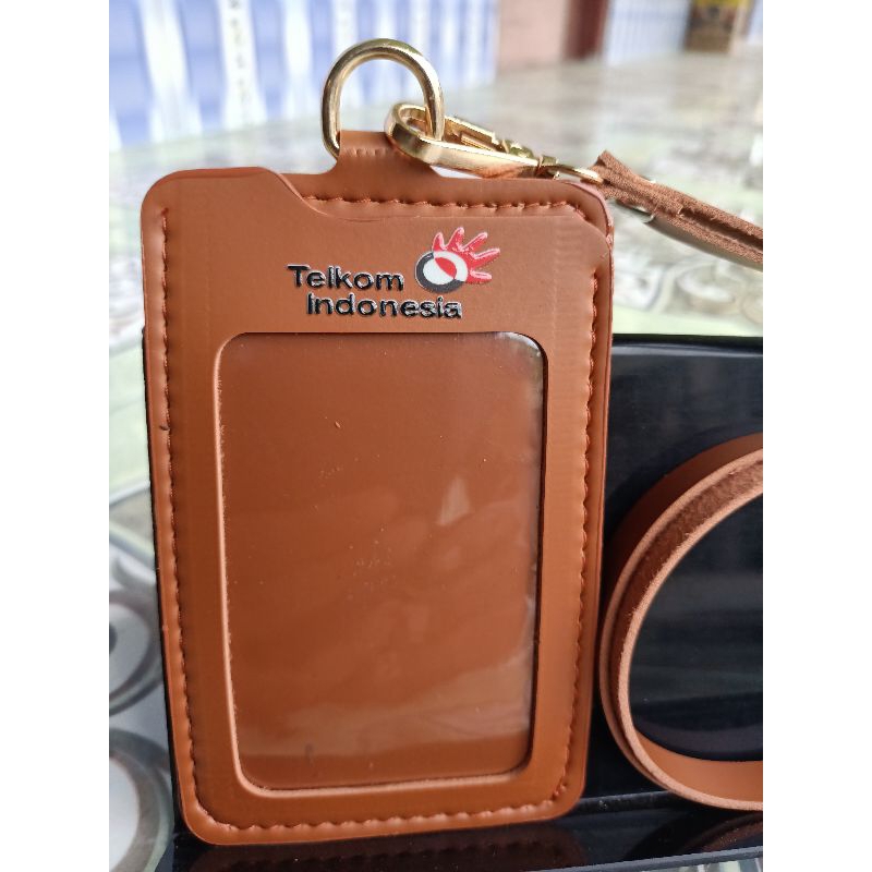 

CARD HOLDER KULIT "TELKOM INDONESIA"-READY STOCK