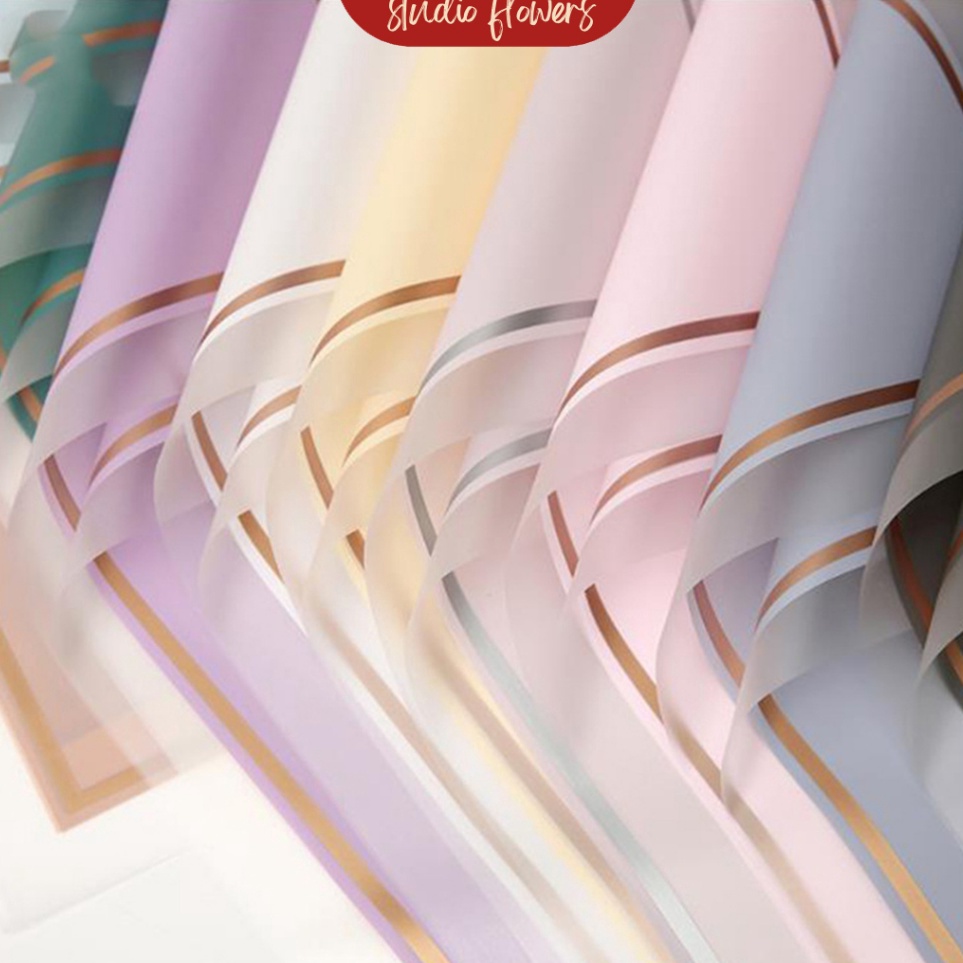 

Terlaris 2 LEMBAR Kertas Bunga Buket Gold Frame Transparan Pastel Flower Wrapping Paper Cellophane KB613
