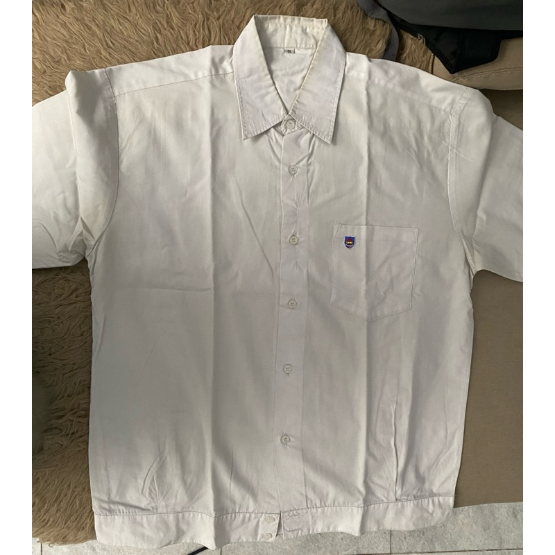 Kemeja, Celana, Rompi, Dasi, Topi, Kaos Kaki SMAK Penabur, Kemeja Batik preloved