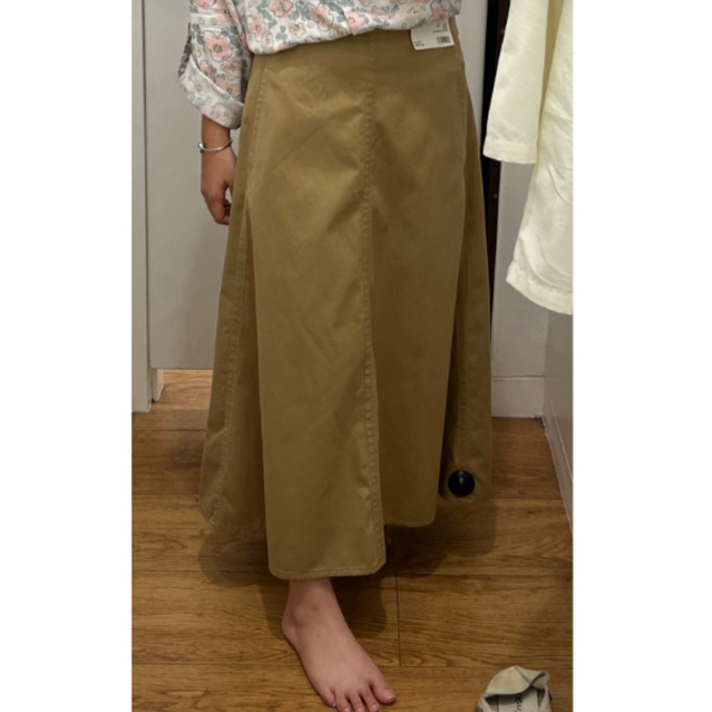 rok flare katun twill uniqlo