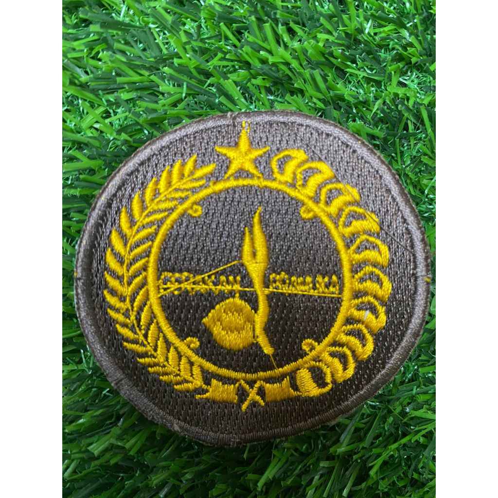 

Badge Cikal Besar