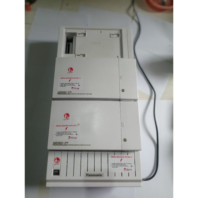 PABX Panasonic KX-TDN1232 kapasitas 8 line 32 extension second MANTAP