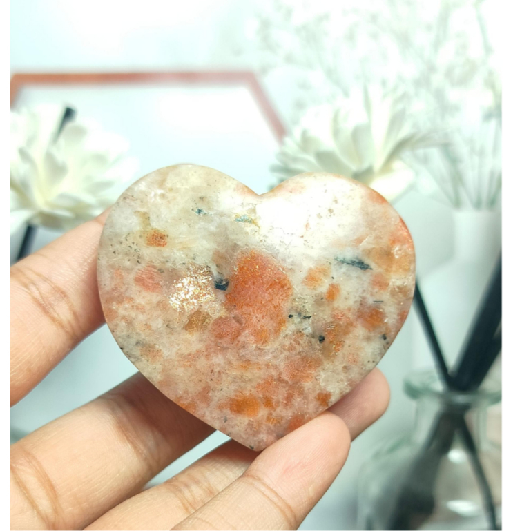 Batu Natural Golden Sunstone Heart (3)