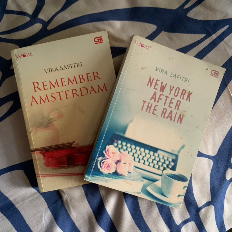 (Preloved) New York After the Rain / Remember Amsterdam - Vira Safitri