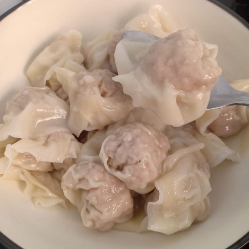 

Pangsit Daging B2 Full Daging Frozen