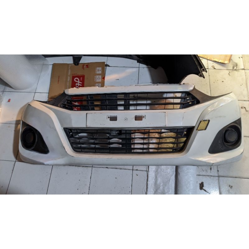 Bumper depan ayla 1000cc