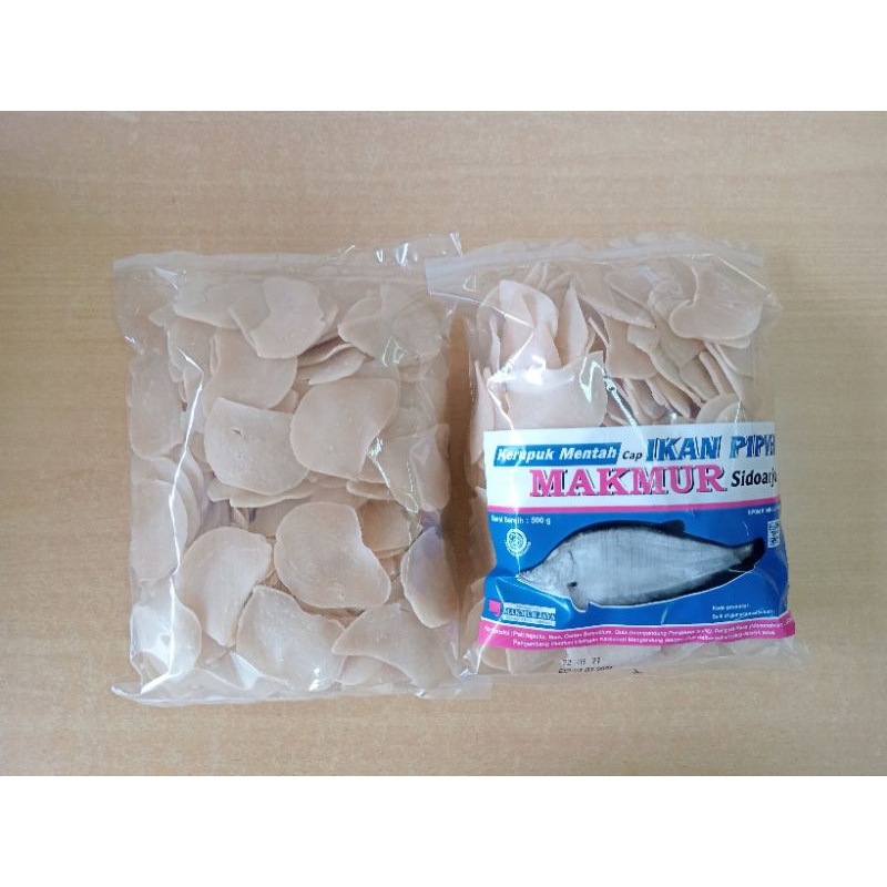 

KERUPUK IKAN PIPIH (BESAR) CAP MAKMUR,Krupuk mentah rasa ikan pipih khas Sidoarjo