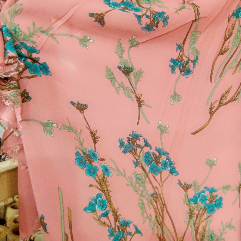 kain ceruty motif bunga // kain ceruty // kain meteran // kain GAMIS // harga persetengah meter