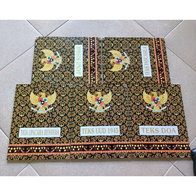 

Baru Populer Map Slempang Petugas Upacara Batik Murah 1 set isi 5 map 1 slempang lengkap