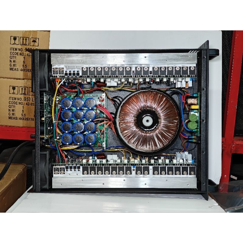 Power profesional apollo mc 90001 class H 2 chanel