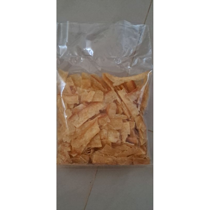 

keripik singkong/keripik mangkrek/keripik gurih
