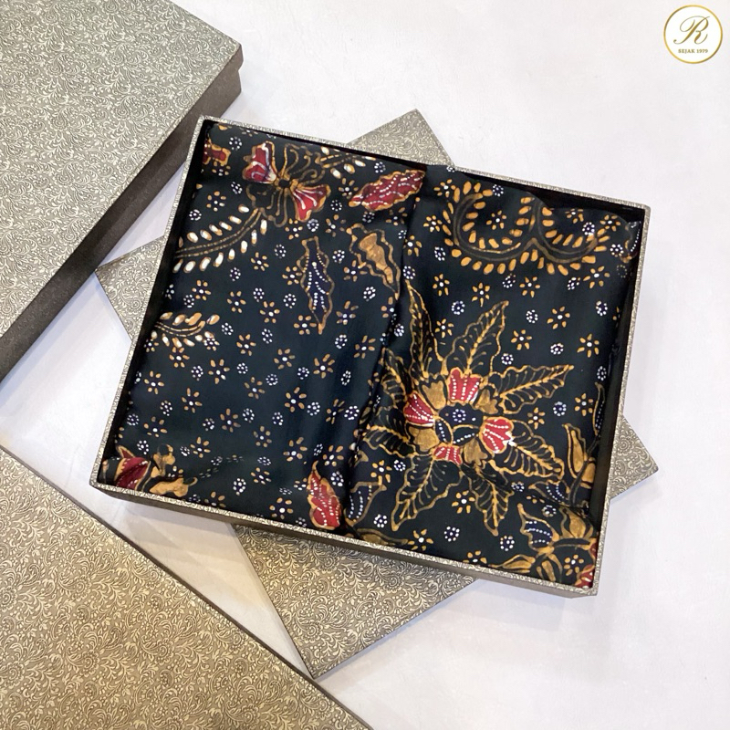 [KAIN BATIK TULIS SUTERA + Box] KAIN BATIK TULIS RAHAYU PREMIUM METERAN PAKAIAN WANITA / KADO / SOUV