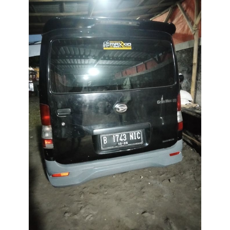 Bemper belakang Granmax model avanza 2022