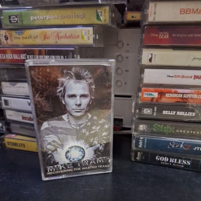 kaset pita mike tramp (102)