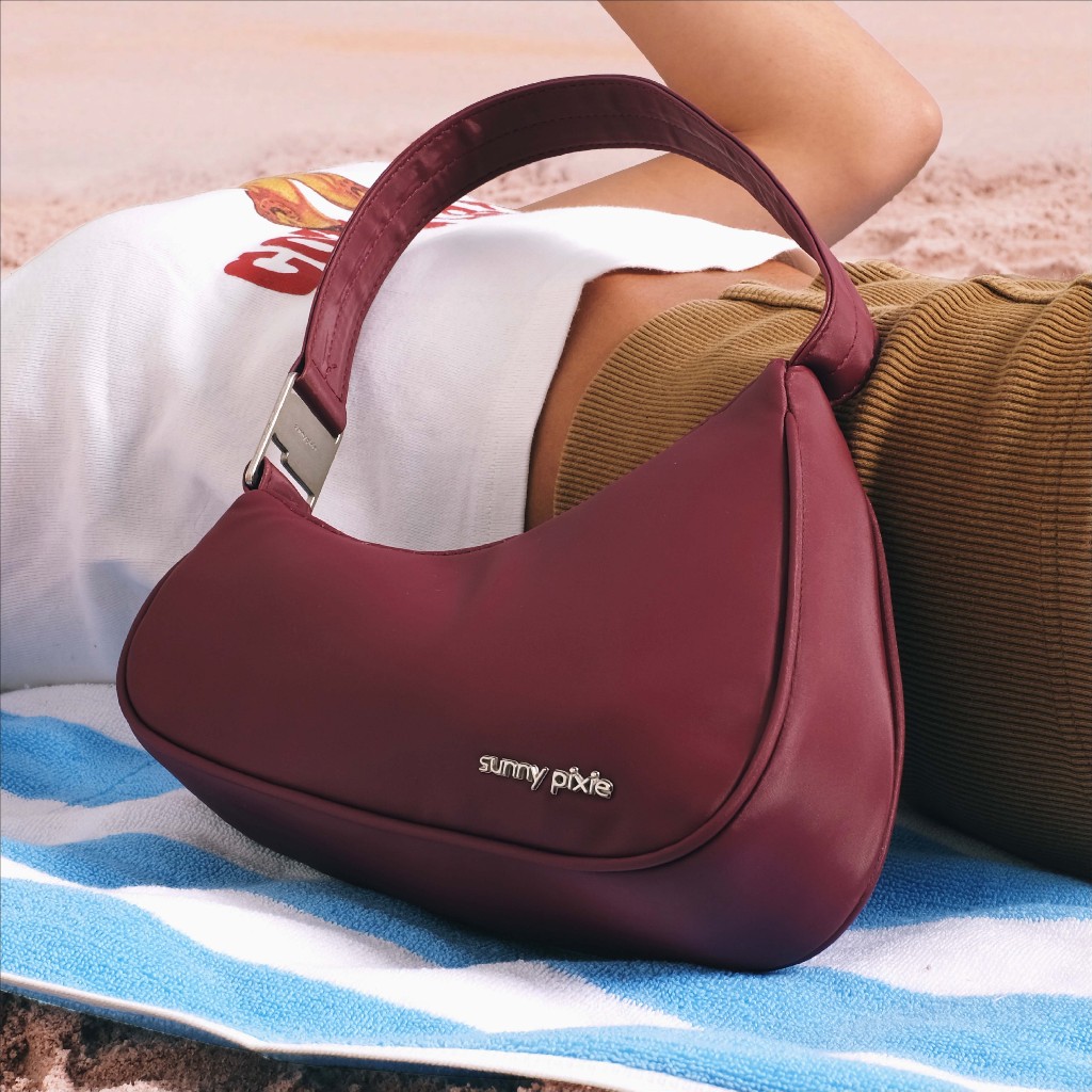 Sunny Pixie - Petal Bag - Cardinal