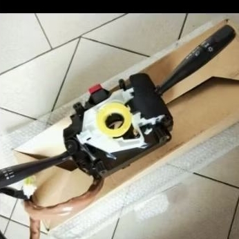 saklar lampu switch lampu kombinasi suzuki karimun kotak.