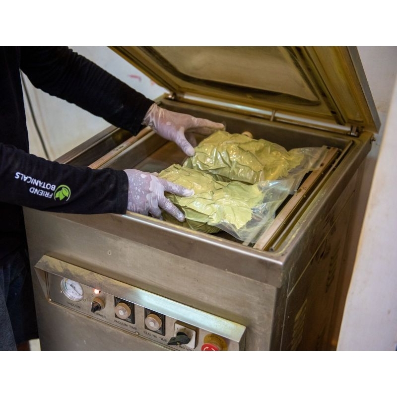 

Kratomfriend Bonus 150g white bubuk hijau kalimantan 1kg