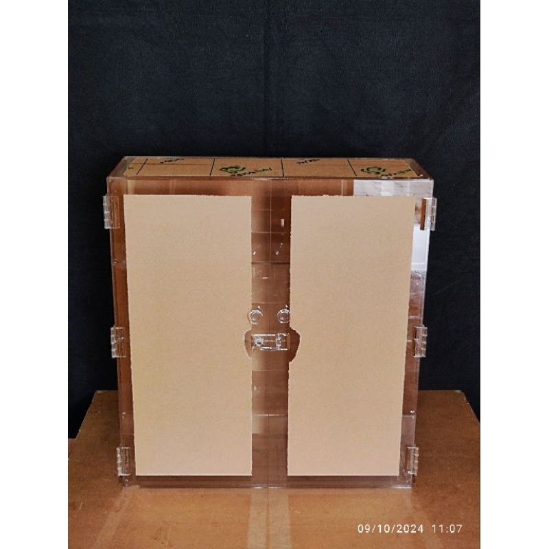 display mini lemari akrilik / mini etalase akrilik