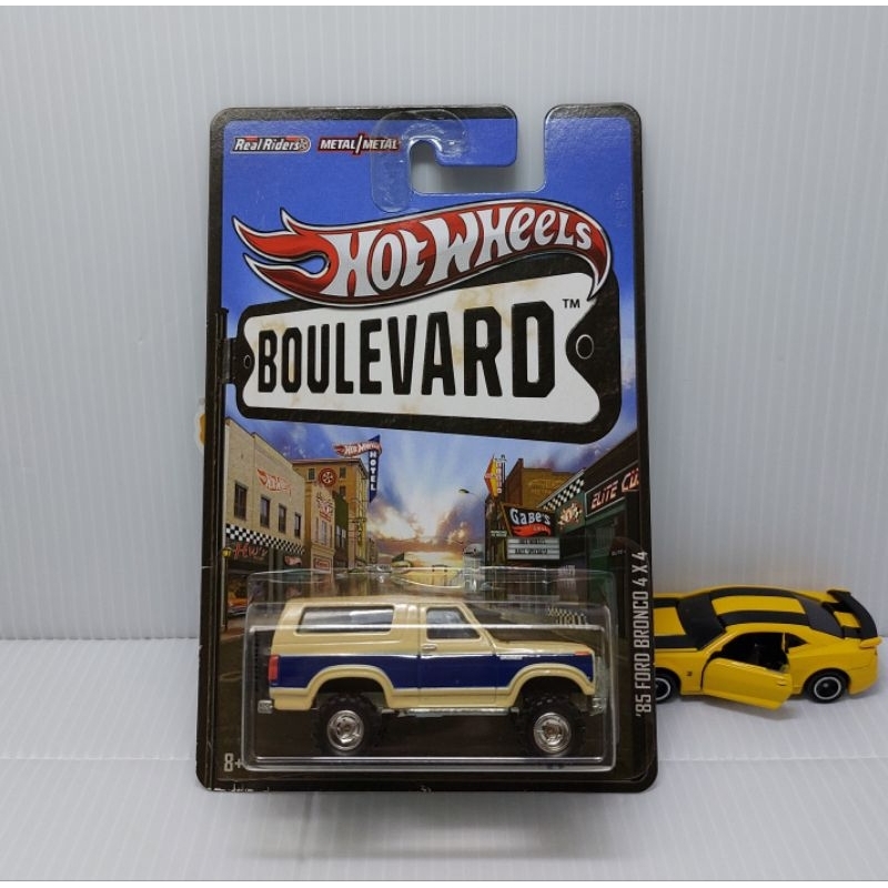 Hot Wheels Boulevard 85 Ford Bronco 4x4 2013 Mix 4 Hotwheels